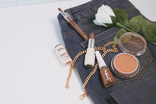 eveline bb vol liefde: dit willen kijkers nu over haar weten