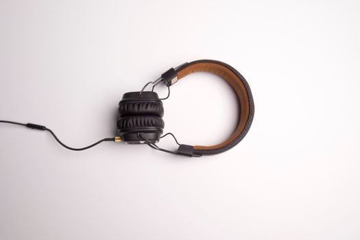 Welke koptelefoons zijn schadelijk? Praktische uitleg in Cuijk