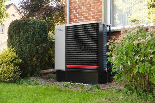 Warmtepomp bij een woning in Cuijk met uitleg over subsidie 2026 voor woningeigenaren in Land van Cuijk